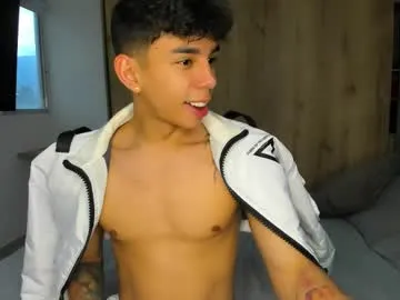 andrew_twink18 Image 2