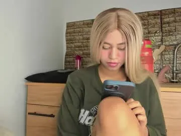 april_sex_vip Image 11