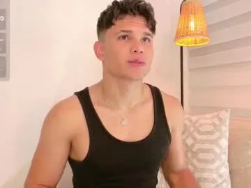 chris_argent Image 14