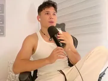 chris_argent Image 15