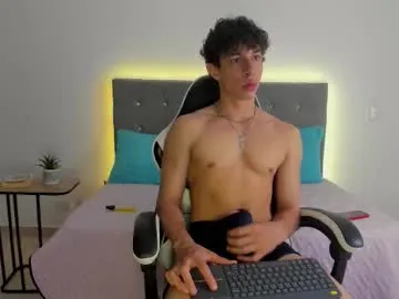 chris_evans27 Image 2