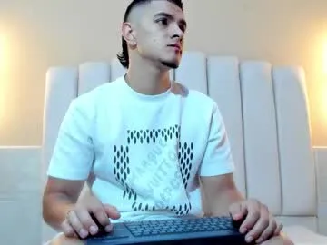 david_victoriaa Image 8