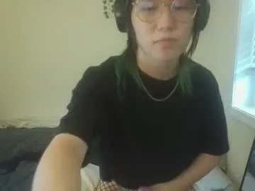 deciduousdoll Image 4