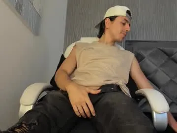 dylan_cross_ Image 3