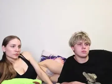 emily_and_ilumi Image 16