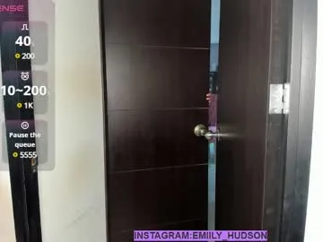 emily_huddson_ Image 4