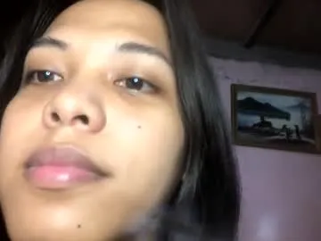 fvckingscarlet Image 2