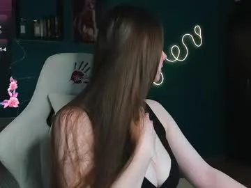 katie_taylorr Image 15