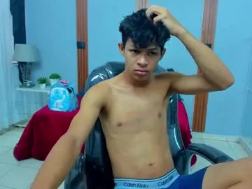 leslieanddrako Image 7