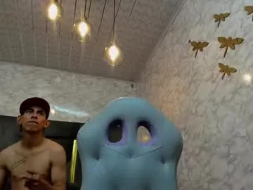 liam_and_barbie Image 7