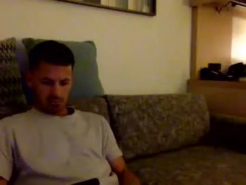 lolal0v3's Thumb Image