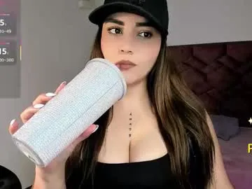 lucia_star_ Image 12