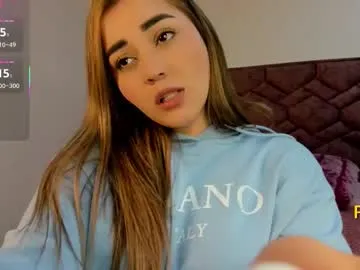 lucia_star_ Image 13