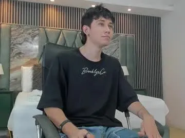 michaeel_blue Image 11