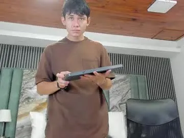 michaeel_blue Image 13