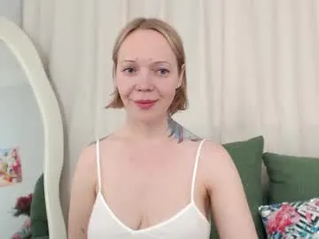 natalee_love's Thumb Image