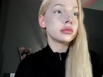 nicole_yo's Thumb Image