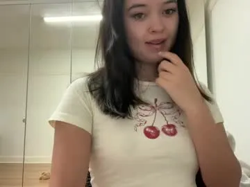 sarah_heart_aus Image 5