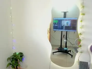 sofia_gold_ Image 17