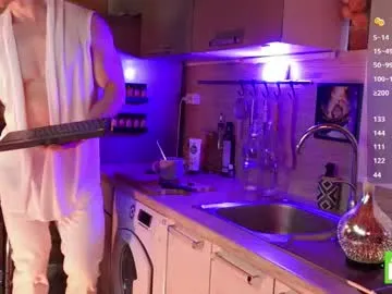 touch_of_eros Image 13